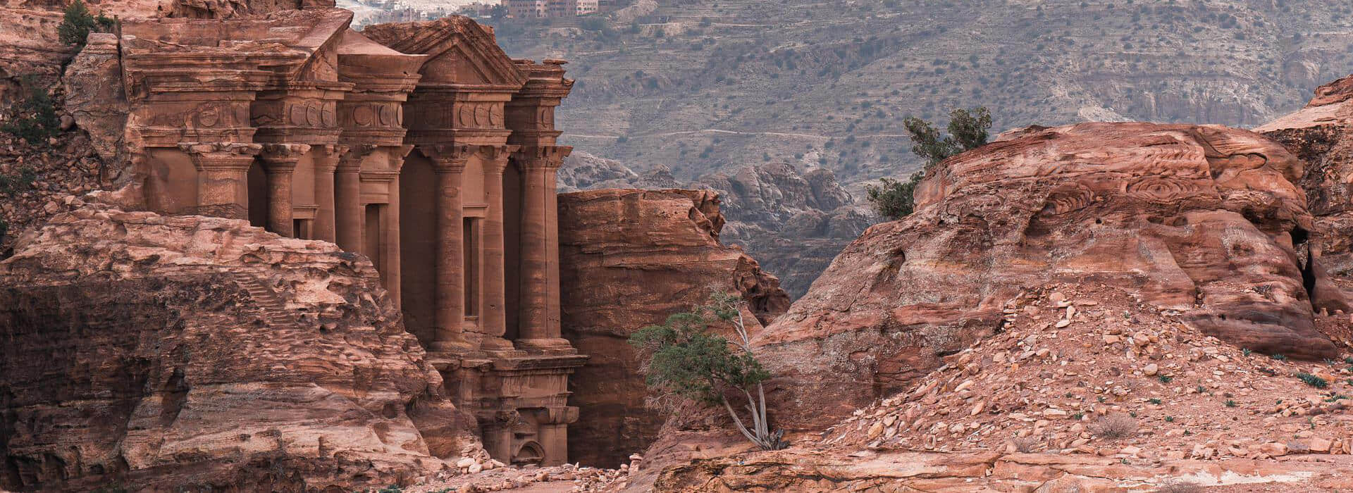 Jordan Travel Guide